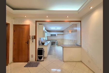 Casa à venda com 100m², 4 quartos e 2 vagasCozinha