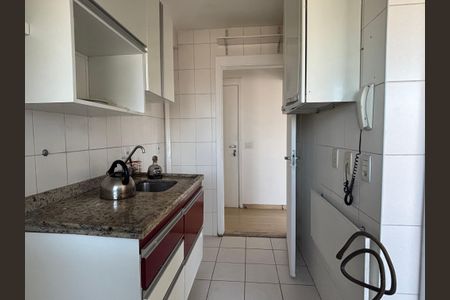 Apartamento à venda com 64m², 2 quartos e 1 vagaCozinha