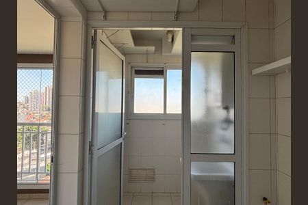 Apartamento à venda com 64m², 2 quartos e 1 vagaÁrea de Serviço