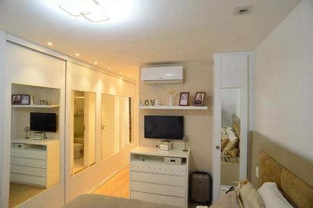 Apartamento para alugar com 135m², 3 quartos e 2 vagasQuarto
