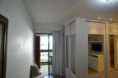 Quarto  de apartamento para alugar com 3 quartos, 135m² em Barra da Tijuca, Rio de Janeiro