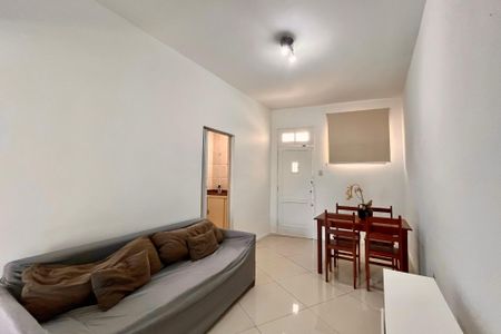 Sala  de apartamento para alugar com 1 quarto, 46m² em Leblon, Rio de Janeiro