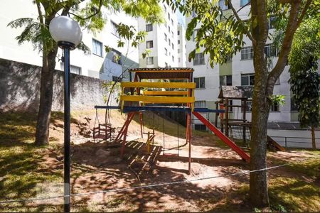 Apartamento para alugar com 50m², 3 quartos e sem vagaPlayground