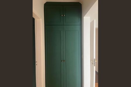 Apartamento para alugar com 169m², 3 quartos e 2 vagasCorredor
