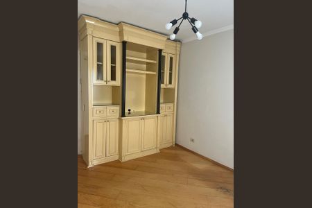 Apartamento para alugar com 169m², 3 quartos e 2 vagasQuarto