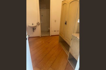 Apartamento para alugar com 169m², 3 quartos e 2 vagasQuarto