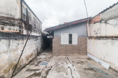 Casa para alugar com 60m², 1 quarto e sem vaga Casa para alugar com 60m², 1 quarto e sem vagaQuintal