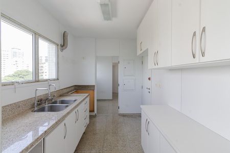 Apartamento para alugar com 200m², 3 quartos e 4 vagasCozinha