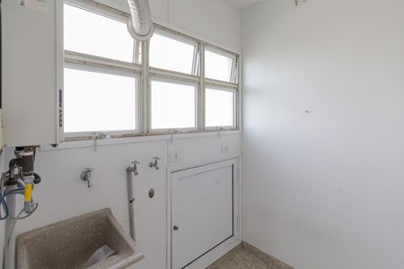 Apartamento para alugar com 200m², 3 quartos e 4 vagasÁrea de Serviço