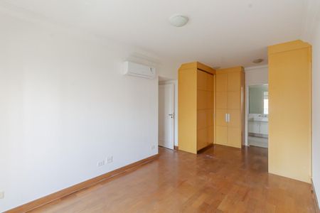 Apartamento para alugar com 200m², 3 quartos e 4 vagasSuíte 3
