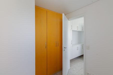 Apartamento para alugar com 200m², 3 quartos e 4 vagasQuarto de Serviço
