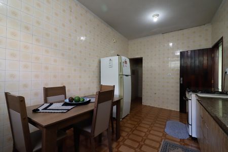 Casa à venda com 173m², 5 quartos e 4 vagasCozinha