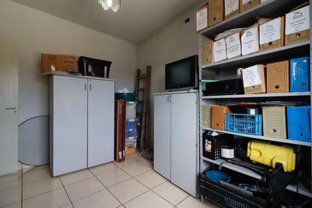 Casa à venda com 173m², 5 quartos e 4 vagasQuarto 2