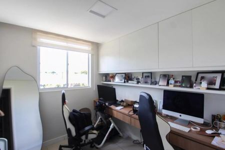 Foto 16 de apartamento à venda com 2 quartos, 60m² em Castelo, Belo Horizonte