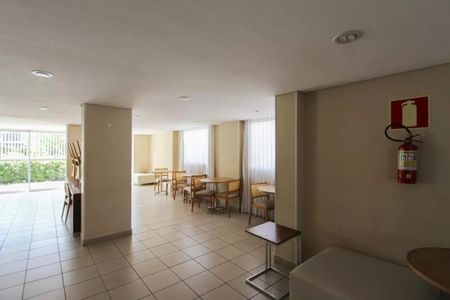 Foto 07 de apartamento à venda com 2 quartos, 60m² em Castelo, Belo Horizonte