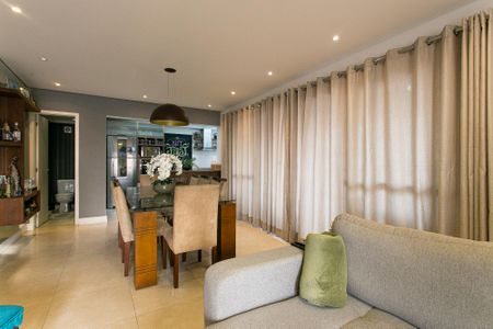 Apartamento à venda com 98m², 2 quartos e 2 vagas Apartamento à venda com 98m², 2 quartos e 2 vagasSala