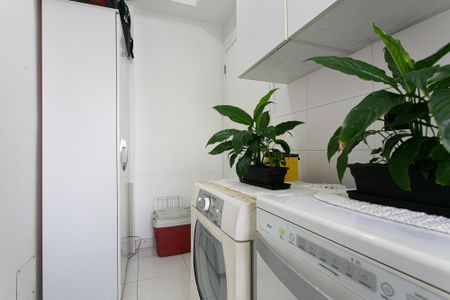Apartamento à venda com 98m², 2 quartos e 2 vagas Apartamento à venda com 98m², 2 quartos e 2 vagasÁrea de Serviço