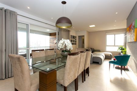 Sala de apartamento à venda com 2 quartos, 98m² em Vila Carrão, São Paulo