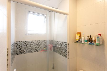 Apartamento à venda com 98m², 2 quartos e 2 vagas Apartamento à venda com 98m², 2 quartos e 2 vagasBanheiro da Suíte 2