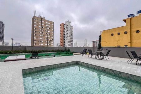 Apartamento à venda com 36m², 2 quartos e sem vaga Apartamento à venda com 36m², 2 quartos e sem vagaPiscina