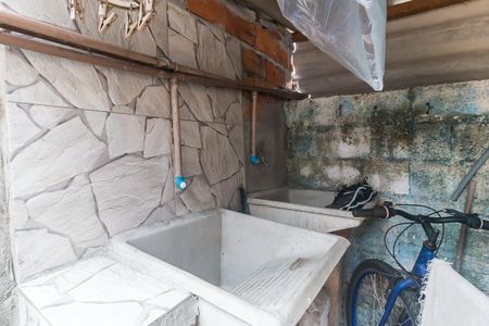 Área de Serviço de casa para alugar com 1 quarto, 20m² em Centro, Poá