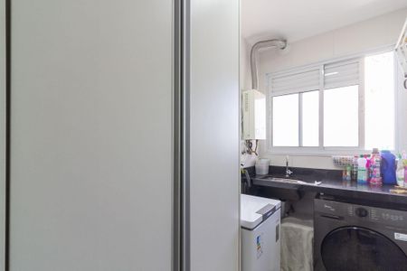 Apartamento à venda com 81m², 3 quartos e 1 vagaÁrea de Serviço