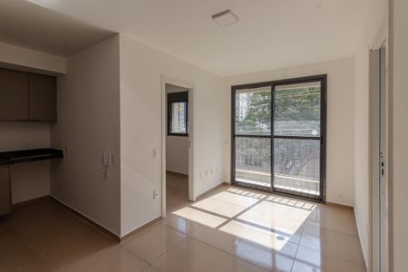 Sala de kitnet/studio para alugar com 2 quartos, 39m² em Vila Olímpia, São Paulo