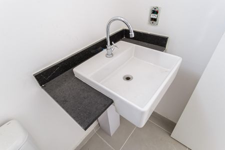 Studio à venda com 25m², 1 quarto e sem vaga Studio à venda com 25m², 1 quarto e sem vagaBanheiro