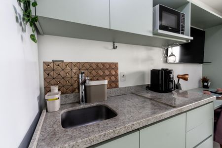 Cozinha de kitnet/studio para alugar com 1 quarto, 25m² em Perdizes, São Paulo