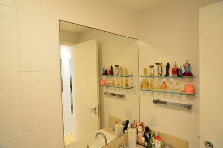 Apartamento para alugar com 135m², 3 quartos e 2 vagasBanheiro Suíte