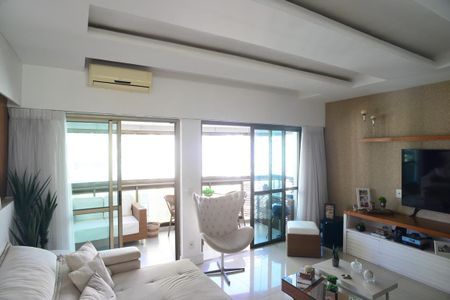 Apartamento para alugar com 135m², 3 quartos e 2 vagasSala