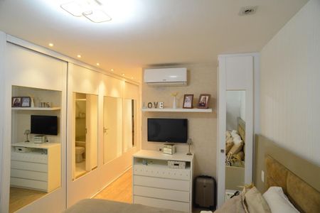 Apartamento para alugar com 135m², 3 quartos e 2 vagasSuíte