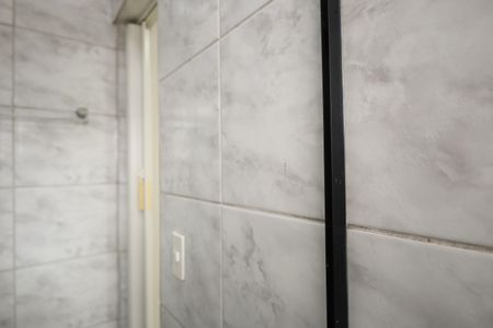 Banheiro de casa para alugar com 1 quarto, 100m² em Jardim Marilu, São Paulo