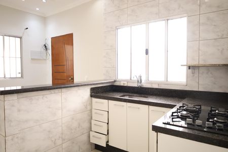 Casa para alugar com 100m², 1 quarto e sem vagaCozinha