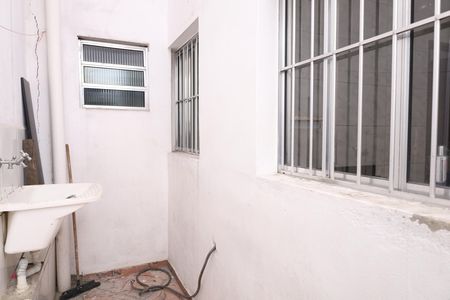 Casa para alugar com 100m², 1 quarto e sem vagaÁrea de Serviço