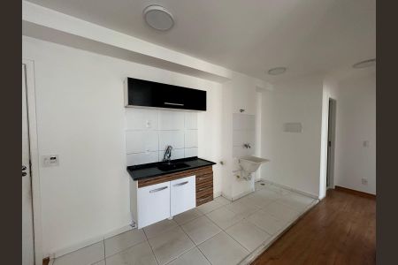 Cozinha  de apartamento à venda com 2 quartos, 45m² em Paraíso do Morumbi, São Paulo