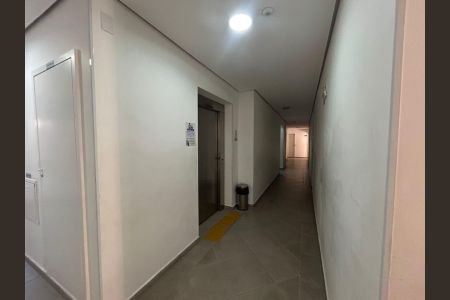 Apartamento à venda com 45m², 2 quartos e 1 vagaHall de entrada