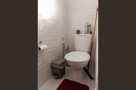 Apartamento para alugar com 43m², 2 quartos e sem vaga Apartamento para alugar com 43m², 2 quartos e sem vagaBanheiro