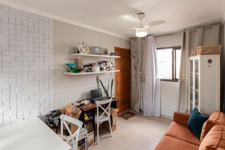 Sala de apartamento para alugar com 2 quartos, 43m² em Vila Nelson, São Paulo