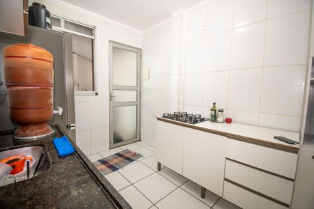 Apartamento à venda com 80m², 2 quartos e 2 vagasCozinha