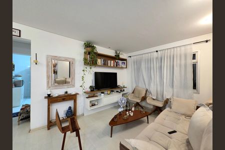 Apartamento para alugar com 94m², 3 quartos e 2 vagasSala