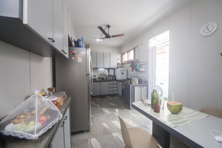 Apartamento à venda com 132m², 3 quartos e 1 vagavaranda da suite