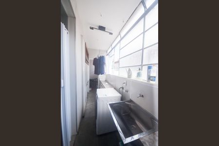 Apartamento à venda com 132m², 3 quartos e 1 vagaÁrea de Serviço