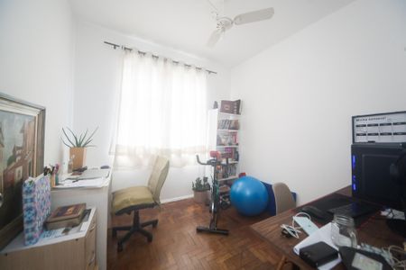 Apartamento à venda com 132m², 3 quartos e 1 vagaquarto 2