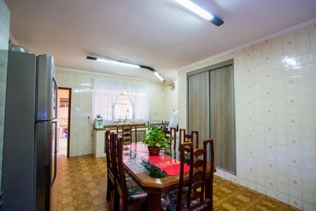 Casa para alugar com 330m², 4 quartos e 3 vagasCozinha