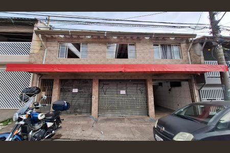 Casa para alugar com 330m², 4 quartos e 3 vagasFachada