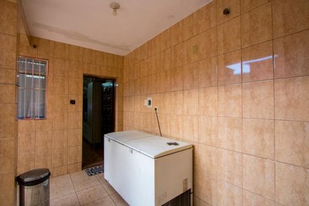 Casa para alugar com 330m², 4 quartos e 3 vagasÁrea de serviço