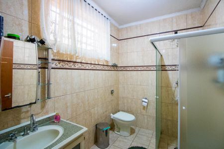 Casa para alugar com 330m², 4 quartos e 3 vagasBanheiro