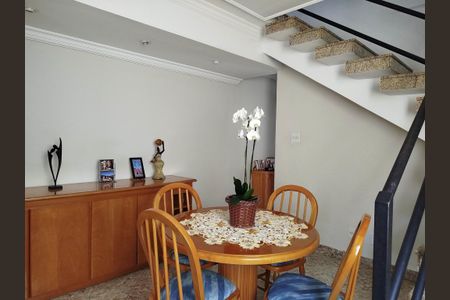 Casa à venda com 160m², 3 quartos e 2 vagasSala de jantar
