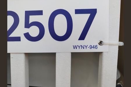 Casa à venda com 160m², 3 quartos e 2 vagasPlaca cod. WYNY-946